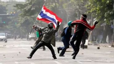 Violențe în Thailanda: Un polițist a fost împușcat mortal