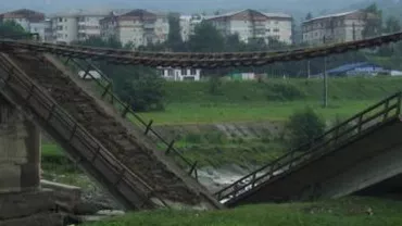 Suceava: Circulație închisă pe DN 2E, după ce un podeț s-a surpat