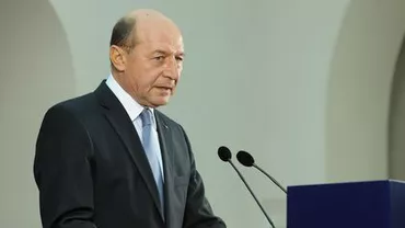 Președintele Băsescu le cere lui Antonescu şi Zgonea să demareze numirea Avocatului Poporului