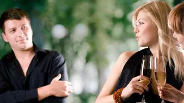 Studiu: Bărbații frumoși rămân necăsătoriți, iar femeile preferă să se mărite cu bărbați urâți