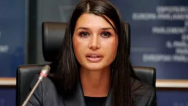 Elena Băsescu, în PE: Guvernanții s-au substituit justiției blocând ridicarea imunității deputatului Vlad Cosma