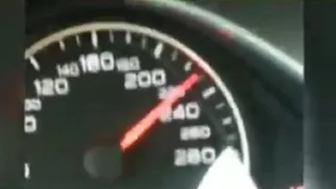 Polițiștii au prins un șofer care circula cu 125 km/h pe un bulevard din Suceava