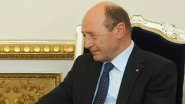 Băsescu: România pune accent pe educaţia tinerilor, dar are dificultăţi în integrarea romilor nomazi