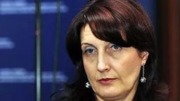 Senatul UB a aprobat anularea diplomei şi retragerea titlului de master în cazul Ştefaniei Duminică