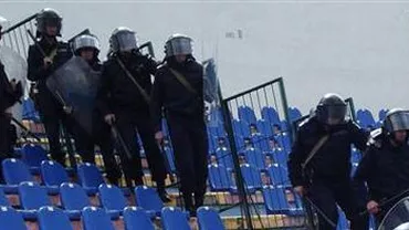 Peste 350 de polițiști vor asigura ordinea publică la partida Steaua-Dinamo