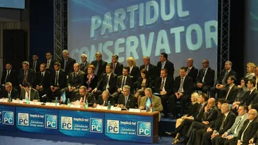 PC: Antonescu a invitat la discuţii senatori conservatori încercând să-i convingă să treacă la PNL