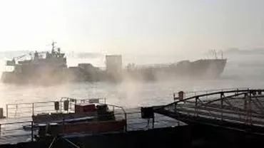 Porturile de la Marea Neagră au fost închise din cauza vântului puternic
