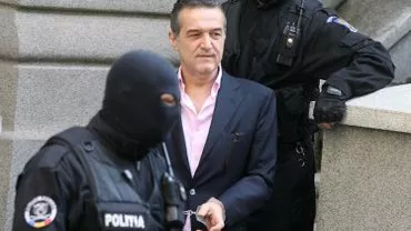 Gigi Becali, din nou în fața instanței: Vrea să meargă trei zile la mănăstire şi să se opereze în străinătate (VIDEO)