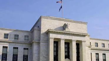 Fed: Băncile americane ar înregistra pierderi de peste 500 miliarde de dolari în cazul unei recesiuni severe