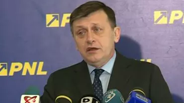 Crin Antonescu, despre obsevaţiile Comisiei de la Veneţia: Nu putem face două Constituţii