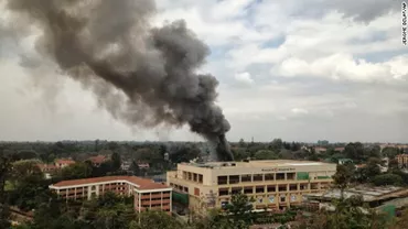 Cel puţin şase persoane au fost ucise în trei explozii produse în capitala Kenyei