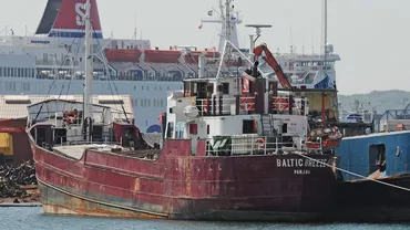 Spania: Trei marinari morţi şi doi daţi dispăruţi în largul Galiciei, într-o coliziune între două nave