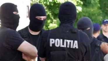Percheziții la LPF și la locuința lui Dumitru Dragomir: Sunt verificate contractele de difuzare a unor meciuri din Liga I