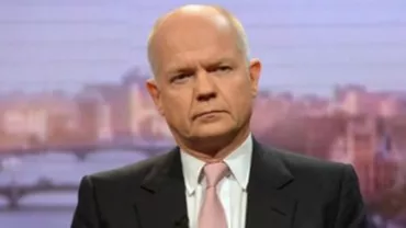 Șeful diplomației britanice crede că Rusia încearcă să destabilizeze Ucraina