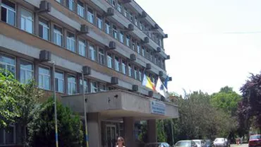 Spitalul Bârlad a fost dat în judecată de peste 600 de angajați pentru neplata tichetelor de masă