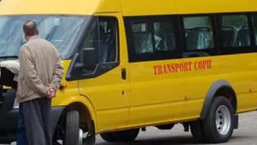 Cinci şoferi de microbuze destinate transportului de elevi, prinşi băuţi la volan în urma controalelor din ultima perioadă