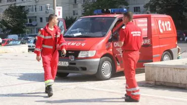 Buzău: Un bărbat cântărind aproape 300 de kilograme a murit în autospeciala pentru victime multiple, în timp ce era dus spre spital
