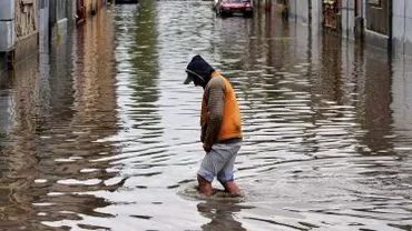 Avertizare cod galben de inundații pentru șapte județe (FOTO)