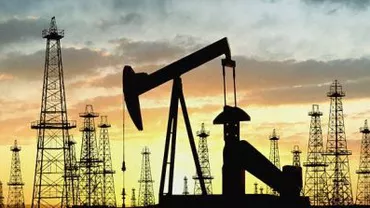 Investitorii se retrag din Rusia: Economia țării s-a contractat în primele trei luni ale acestui an în contextul crizei din Ucraina