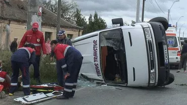 Italia: Un microbuz cu 14 români s-a răsturnat lângă Mestre