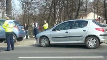Accident rutier produs în Dâmbovița: Șase persoane au fost rănite, printre care și trei copii