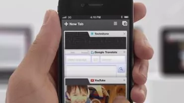 Directorul general al Yahoo vrea să convingă Apple să își înlocuiască motorul de căutare Google