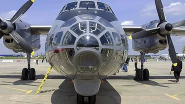 Kievul califică drept "act terorist" atacul separatiştilor asupra unui avion militar
