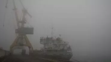Porturile din Constanța, închise din nou din cauza ceții