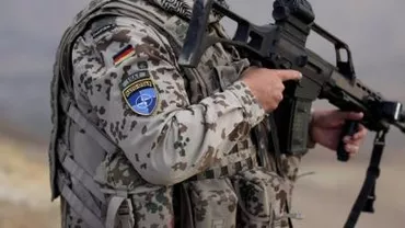 Cinci militari NATO au murit într-un accident de elicopter în Afganistan