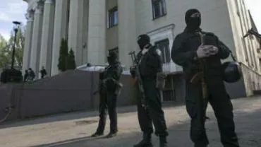 Ucraina: Mai mulți voluntari se înarmează pentru a lupta împotriva rușilor și a separatiștilor