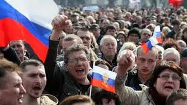 Ucraina: Confruntări între separatişti şi manifestanţi proeuropeni, în oraşul Doneţk