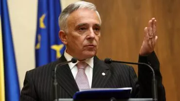 Mugur Isărescu: Mi se pare că a devenit chiar mai greu să faci afaceri în România (VIDEO)