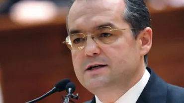 Emil Boc: Nu am mai văzut atâta manipulare. PSD are panouri electorale cu lucruri pe care nu le-a realizat