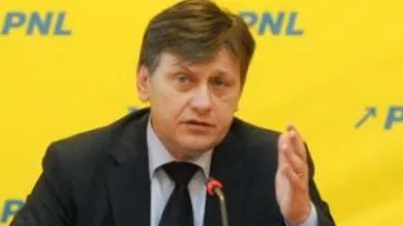 Crin Antonescu: Moțiunea de cenzură a PNL la adresa actualei guvernări va fi depusă în jurul datei de 20 mai