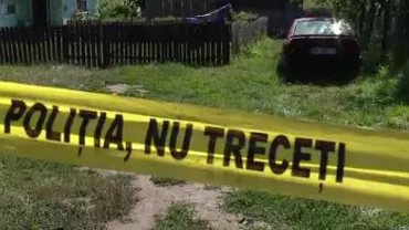 Un bărbat din Râmnicu Sărat și-a înjunghiat mortal soția și cele două fiice cu vârste până în 10 ani