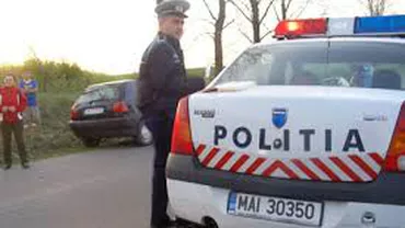 Vaslui: Un tânăr a murit strivit sub tractorul pe care-l conducea, după ce s-a răsturnat pe şosea