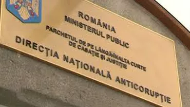 Brașov: Comisar de investigare a fraudelor, reținut de DNA pentru că nu a predat Trezoreriei banii din amenzi