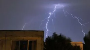 Cod galben de furtună și grindină pentru județele Buzău, Brăila și Ialomița