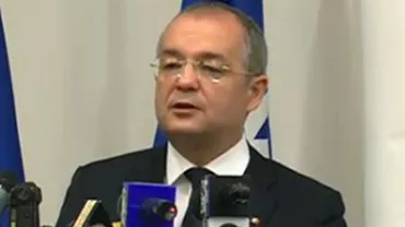 Emil Boc: Victor Ponta se plimbă cu chibritul aprins deasupra unui teren pe care e turnată benzină (VIDEO)