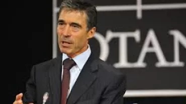 Rasmussen spune că NATO încă nu are dovezi care să ateste retragerea trupelor ruse de la granița cu Ucraina