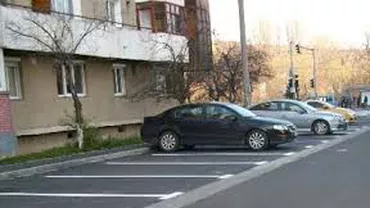 Ministerul Sănătății interzice parcările la mică distanță față de blocuri. Șoferii riscă amenzi dacă își spală sau repară mașinile în stradă