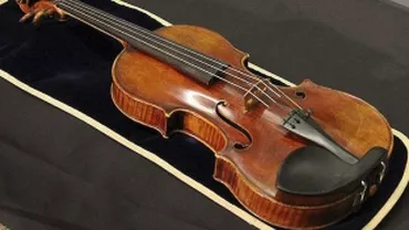 New York: O vioară Stradivarius estimată la 10 milioane de dolari a fost scoasă la licitație