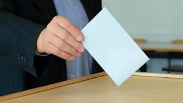 Votul cu urna mobilă la Spitalul Judeţean Suceava, reluat după mai mult de cinci ore