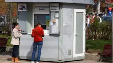 Angajată a RATB, reţinută după ce a luat mită de la persoane cărora le promitea locuri de muncă