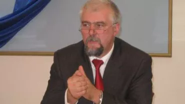 Marius Obreja îi propune lui Crin Antonescu să îi ia locul în funcția de vicepreședinte al Senatului