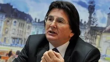 Primarul timișorean, Nicolae Robu, amendat de CNCD cu suma de 2.500 de lei pentru postări rasiste pe pagina sa de Facebook