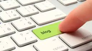 Bloggerii şi ziariştii liber profesionişti au şansa să câştige 12 burse de studiu la Bruxelles