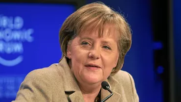 Angela Merkel: Ţările din Balcani au o "perspectivă clară de aderare la UE", dar "drumul va fi lung"
