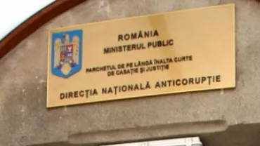 Argeș: Șefa Serviciului de Expertiză a Capacității de Muncă și o subordonată au fost reținute pentru luare de mită