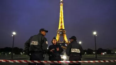 Turnul Eiffel este închis publicului după ce angajații însărcinați cu asigurarea securității au intrat în grevă